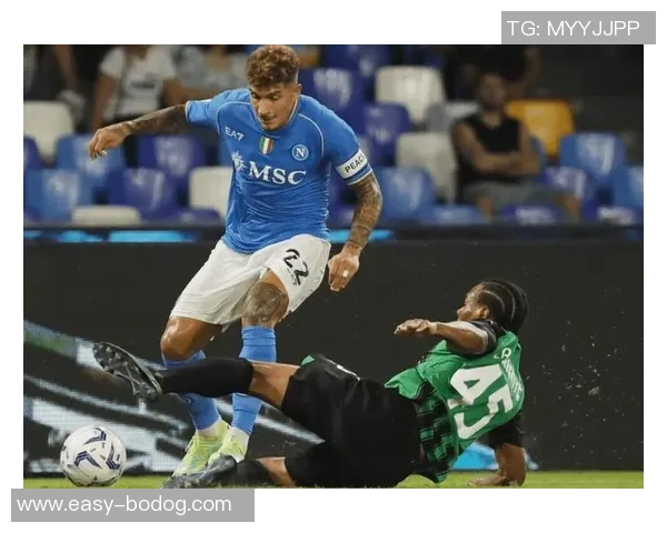 前裁判批评迪洛伦佐缺乏体育道德那不勒斯官方强烈反驳并发声谴责